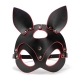 Černá kožená maska kočka - červený lem, druky a opasek