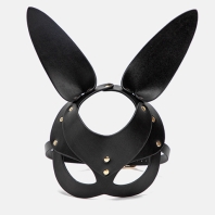 Králík - černá kožená maska, druky a opasek